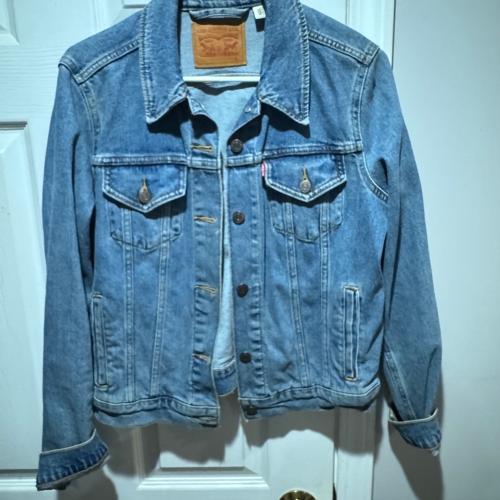 Levis Jean Jacket Size L